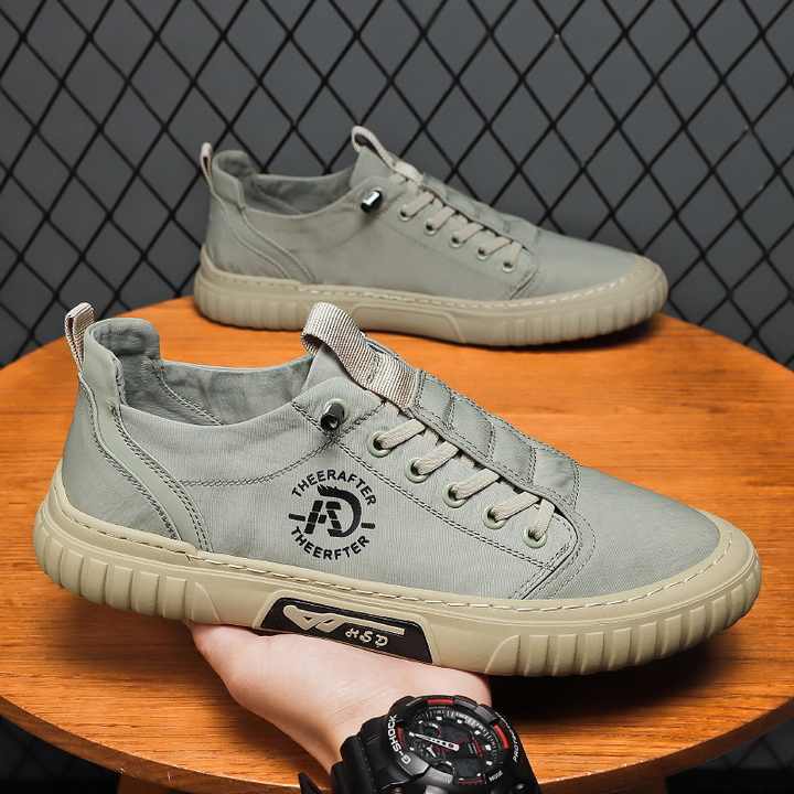 Tenis para hombre sin cordones y con materiales elásticos 💥Hoy con 50% DCTO